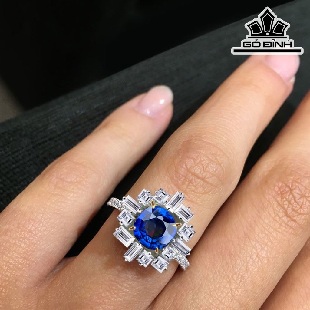 Viên Đá Sapphire Xanh Cao 7 Ngang 6,7 Sâu 3,2 (mm) 1,42cts