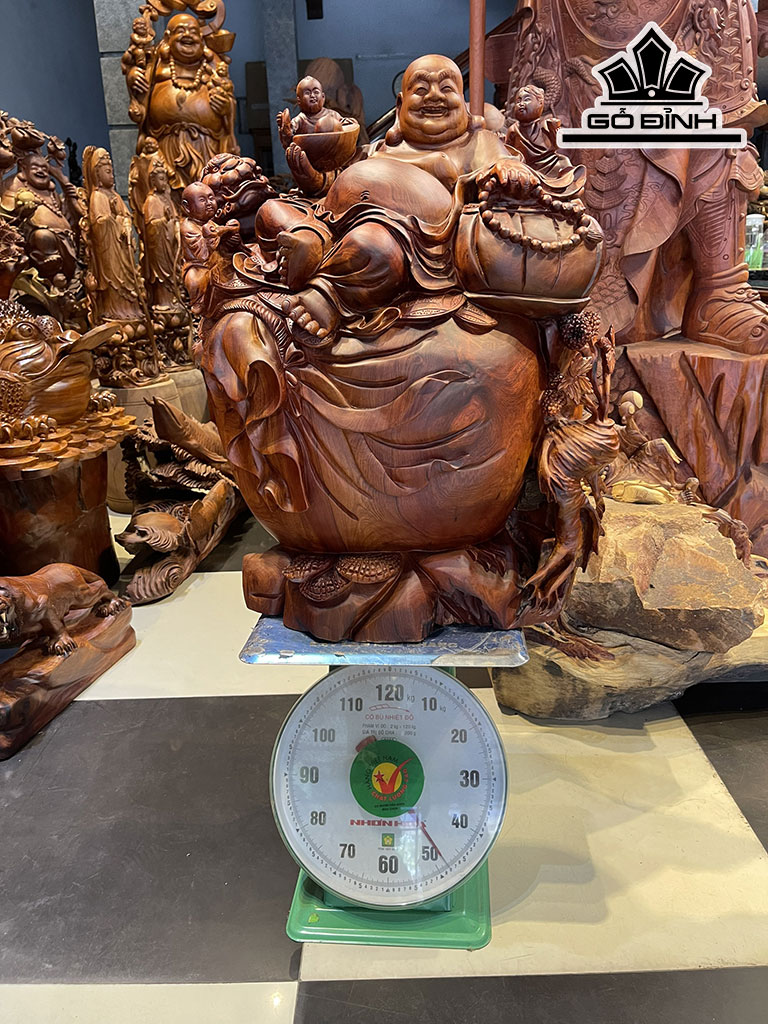 tuong-phat-di-lac-tam-phuc-ngoi-bao-tien-go-huong-cao-62-ngang-50-sau-30-cm-427021
