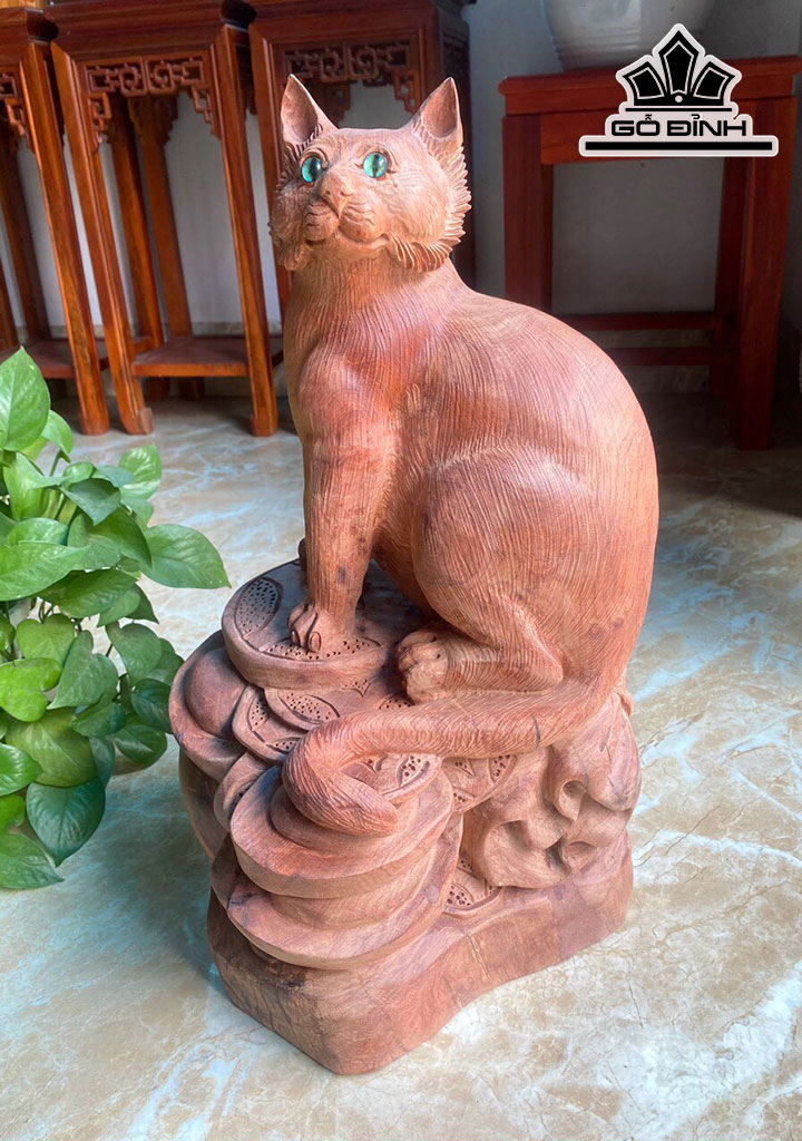 tuong-meo-go-huong-cao-52-ngang-29-sau-28-cm-427240