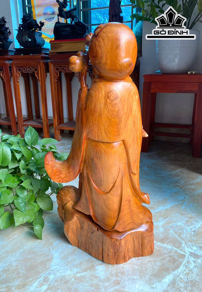 tuong-ong-tho-go-huong-cao-68-ngang-34-sau-20-cm-427253