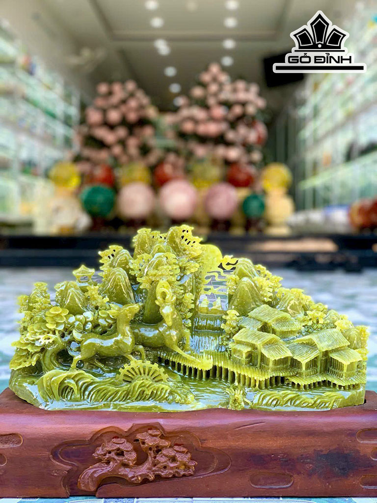 Tác Phẩm Phong Cảnh Đá Serpentine Cao 50 Ngang 35 (cm) 15,5kg