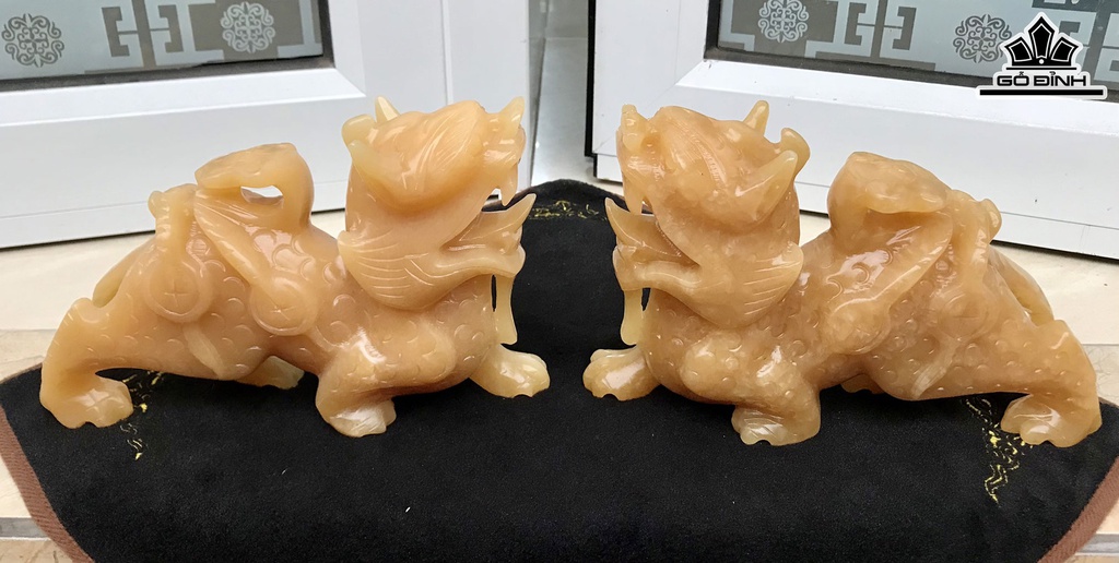 Đôi Tỳ Hưu Tài Lộc Như Ý Đá Ngọc Hoàng Long Cao 22,5 Ngang 15 Sâu 6,3 (cm) 4kg
