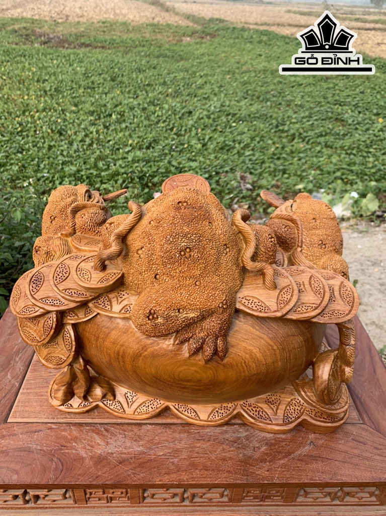 tuong-tam-coc-tran-binh-go-huong-cao-28-ngang-39-sau-28-cm-428217