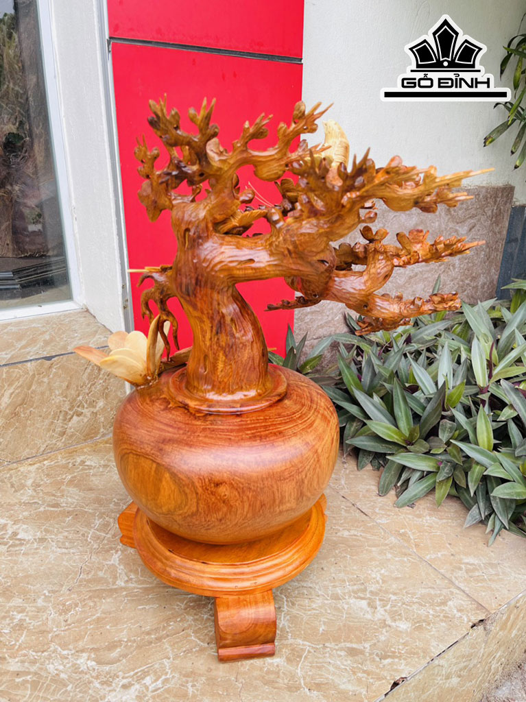 binh-hoa-go-huong-cao-52-ngang-48-sau-32-cm-428239