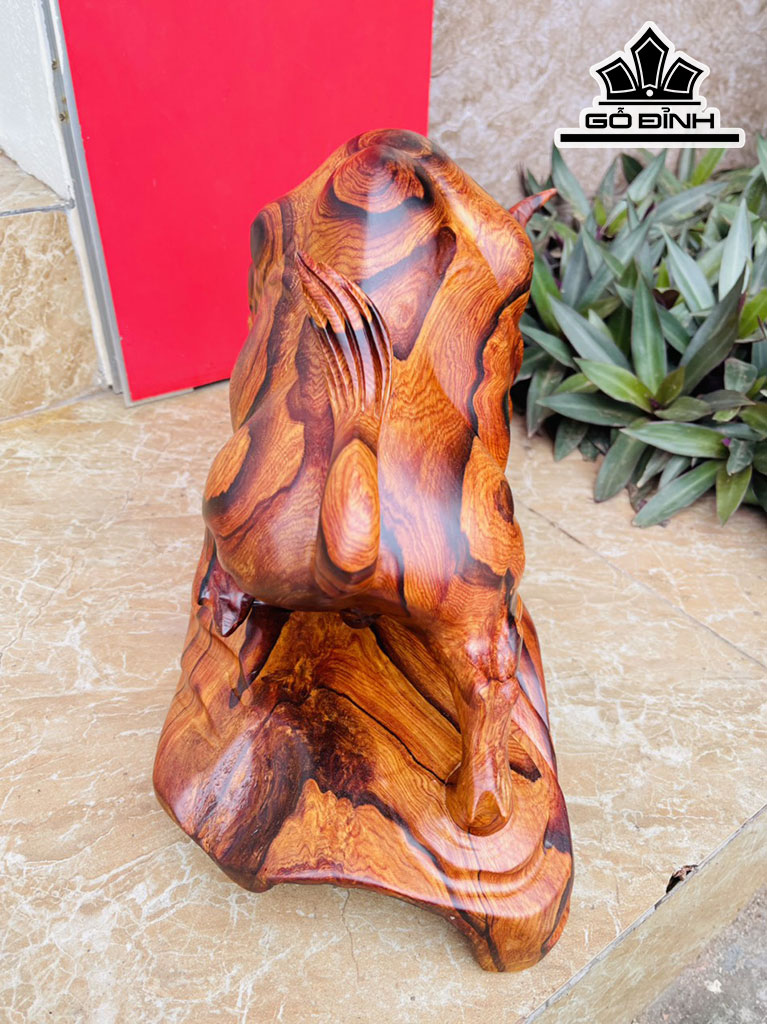 tuong-bo-tot-go-cam-cao-28-ngang-42-sau-20-cm-428248