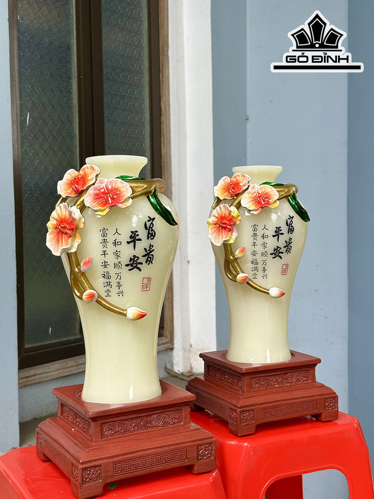 Cặp Lục Bình Đá Onyx Vàng Cao 43 Ngang 18 (cm)