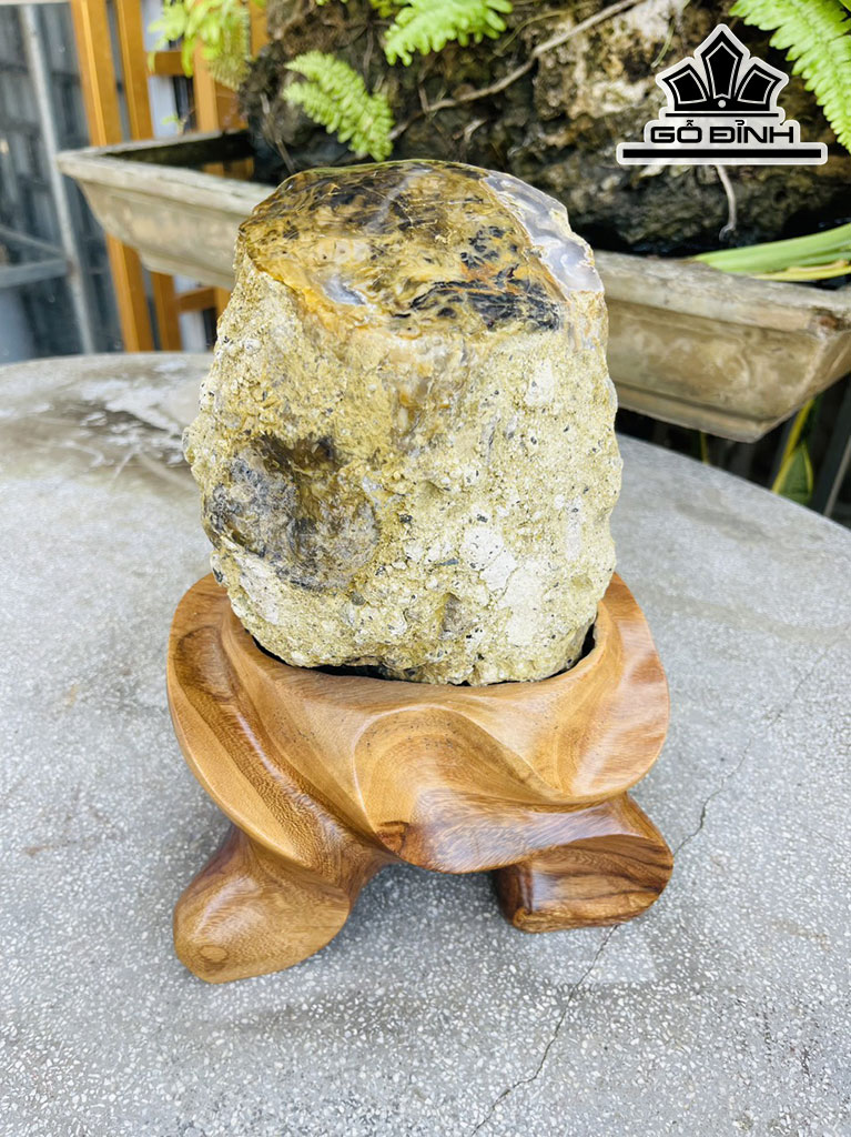 Tác Phẩm Gỗ Hóa Ngọc Cao 28 (cm) 6,5kg