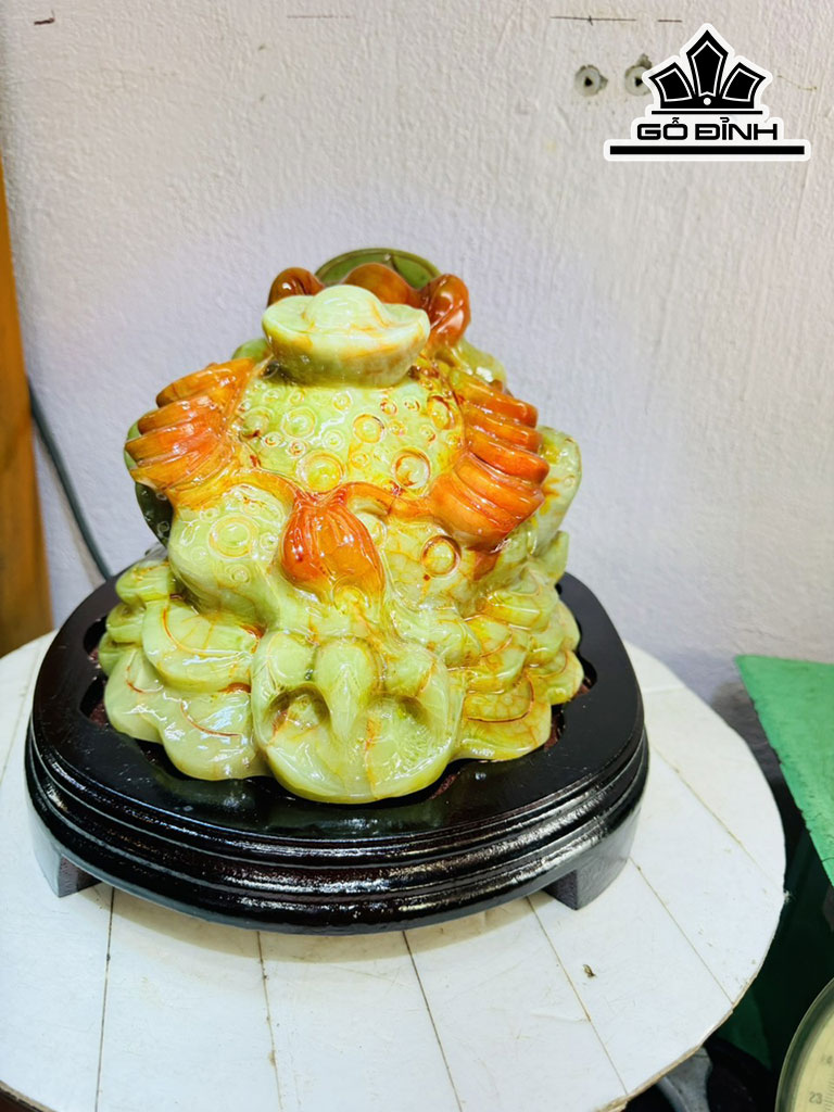 Thiềm Thừ Đá Mã Não Cao 20 Ngang 20 Sâu 25 (cm) 10,5kg