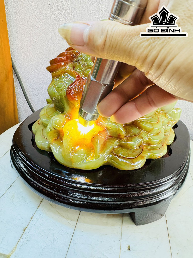 Thiềm Thừ Đá Mã Não Cao 20 Ngang 20 Sâu 25 (cm) 10,5kg