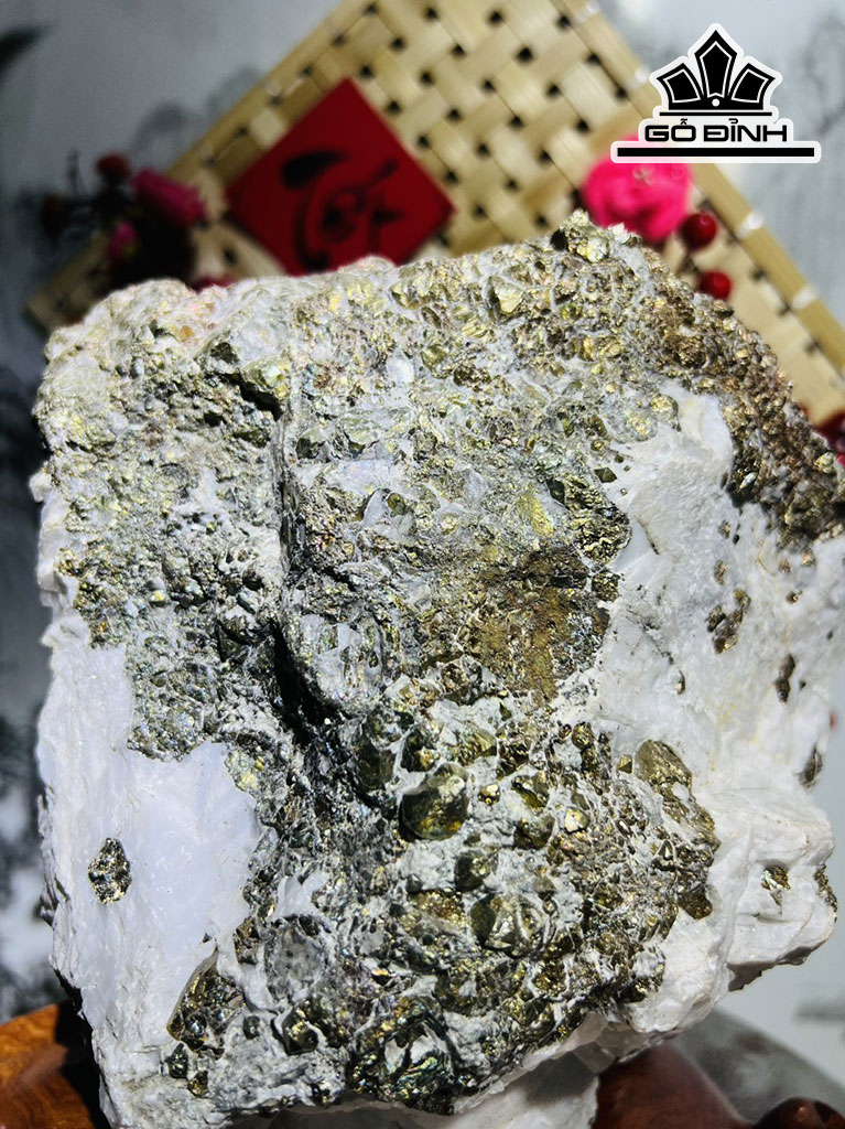 Vàng Găm Tinh Thể Đá Pyrite Cao 27 Ngang 22 (cm) 8,4kg