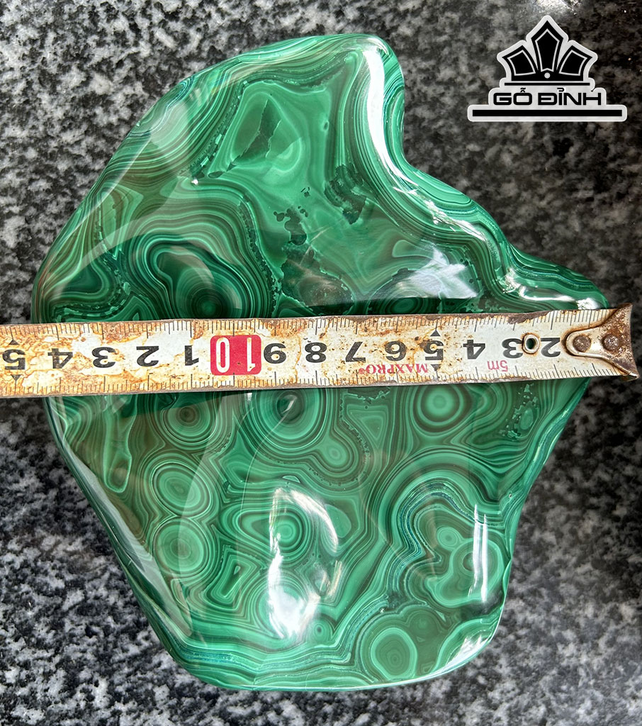 Tác Phẩm Đá Malachite Cao 15 Ngang 16 (cm) 1,6kg