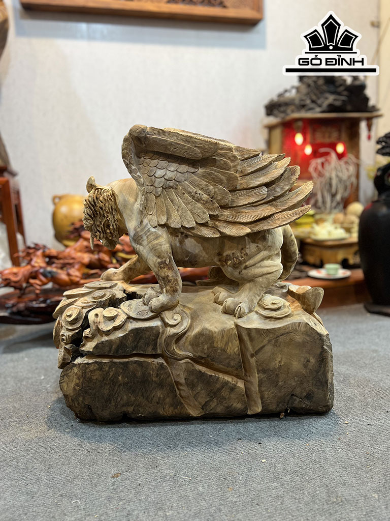 tac-pham-ho-moc-them-canh-go-nu-ngoc-am-cao-58-ngang-56-sau-30-cm-429274
