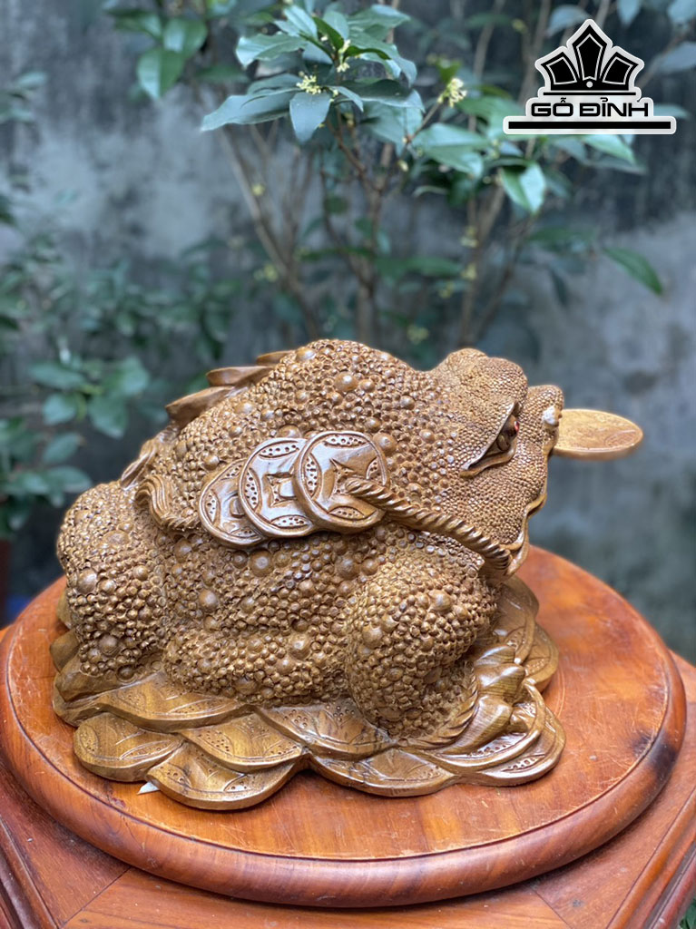 tuong-thiem-thu-go-xa-xi-cao-23-ngang-38-sau-38-cm-429416