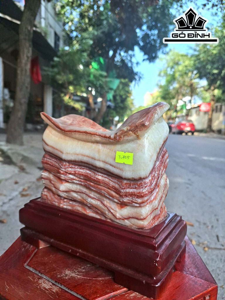 Tác Phẩm Đá Thịt Heo (Canxit) Cao 20 Ngang 18 (cm) 3,705kg