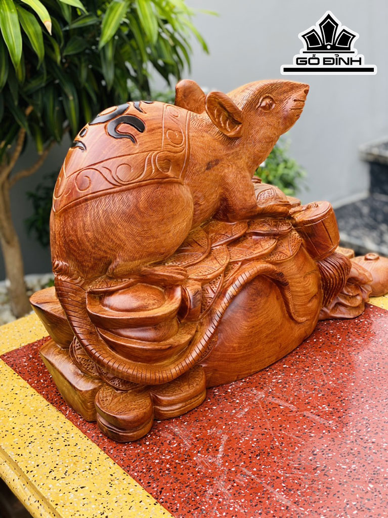 tuong-chuot-phong-thuy-go-huong-cao-32-ngang-52-sau-20-cm-430002