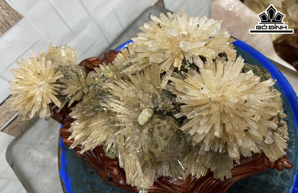 Bông Hoa Ưu Đàm Đá Trầm Tích Cao 15 Ngang 20 (cm)
