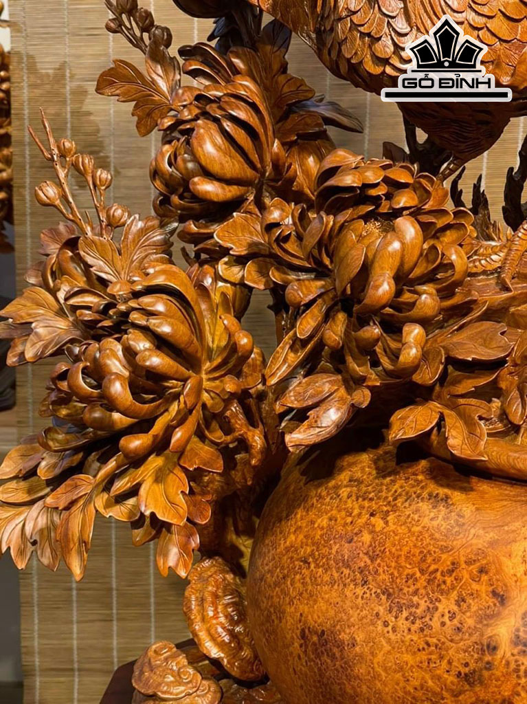 tuong-phuong-hoang-tran-chum-go-nu-huong-cao-90-ngang-81-sau-48-cm-430258