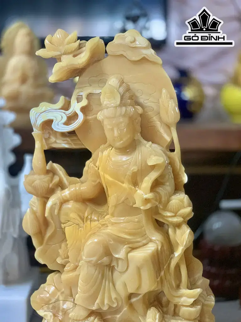 Tượng Mẹ Quan Âm Tọa Đài Sen Cao 70 Ngang 30 (cm)  20kg