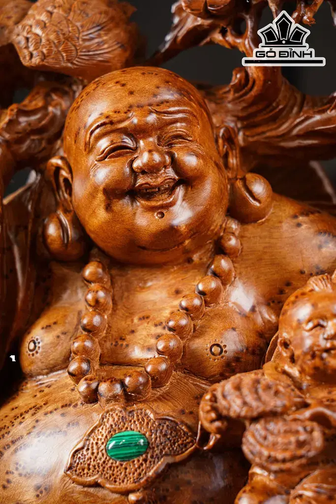 tuong-phat-di-lac-song-phuc-go-nu-ngoc-am-cao-66-ngang-35-sau-28-cm-430691