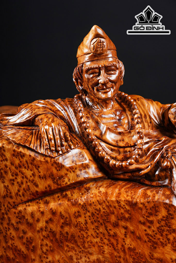 tuong-te-cong-go-nu-ngoc-am-cao-33-ngang-43-sau-26-cm-430753