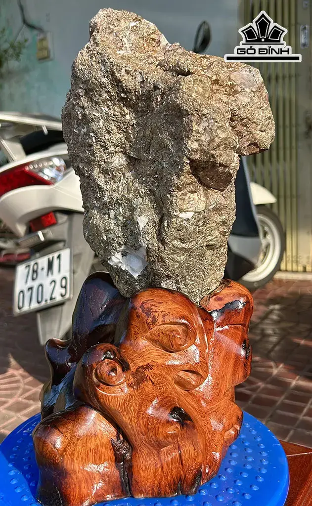 Vàng Găm Tinh Thể Đá Pyrite Cao 36 Ngang 20 (cm) 10,2kg