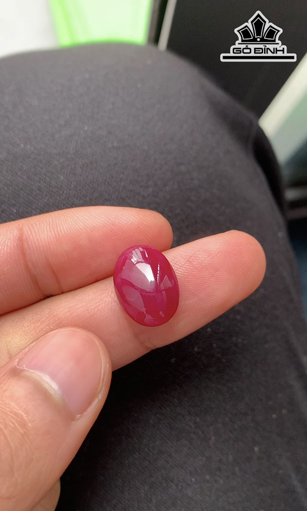 Viên Đá Ruby Đỏ Yên Bái 10,8cts