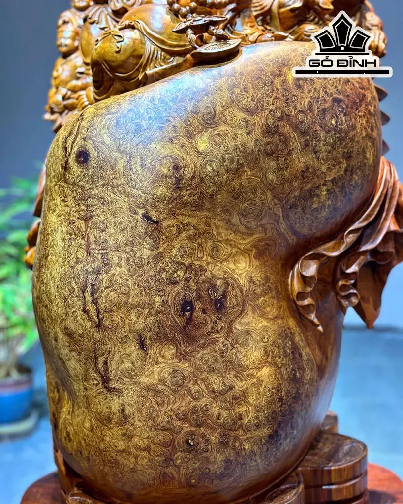 tuong-phat-di-lac-ngoi-bao-tien-go-nu-huong-cao-67-ngang-50-sau-40-cm-431032