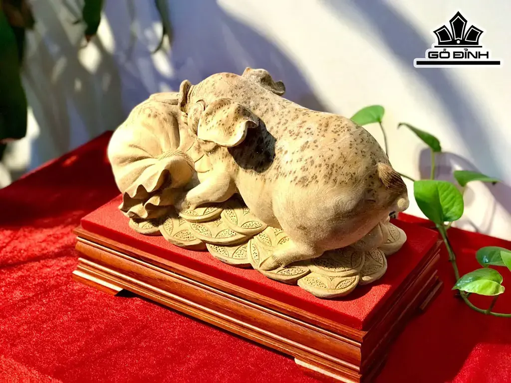 tuong-heo-go-nu-ngoc-am-cao-20-ngang-35-sau-20-cm-431116