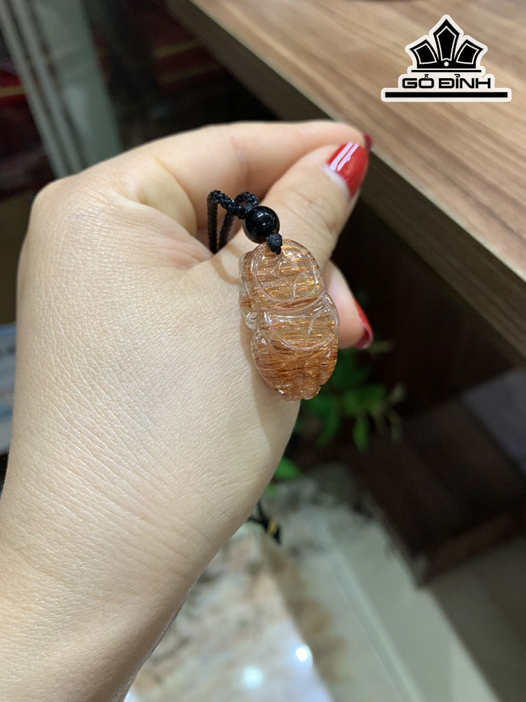 Mặt Dây Chuyền Tỳ Hưu Đá Thạch Anh Tóc Nâu Cao 28,4 Ngang 14,8 Sâu 14 (mm)