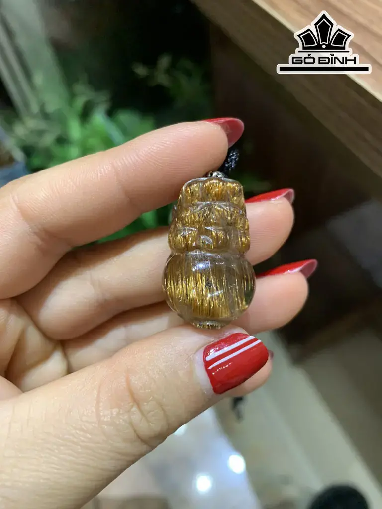 Mặt Dây Chuyền Tỳ Hưu Đá Thạch Anh Tóc Vàng Cao 28,5 Ngang 18,5 Sâu 13,3 (mm)