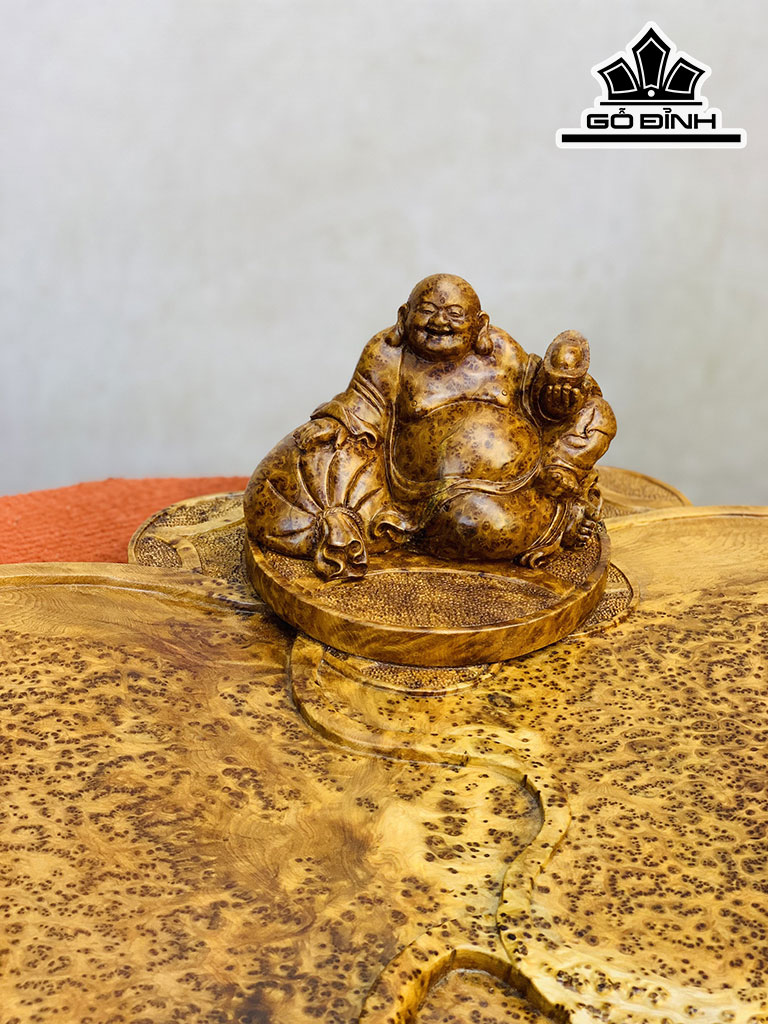khay-tra-phat-di-lac-go-nu-ngoc-am-cao-15-ngang-79-sau-46-cm-431901