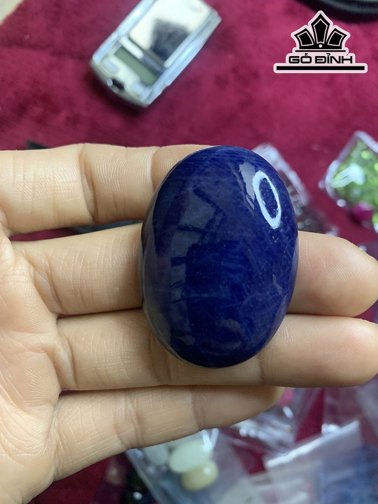 Viên Đá Sapphire Cao 11,4 Ngang 31 Sâu 42,8 (mm) 173,65cts