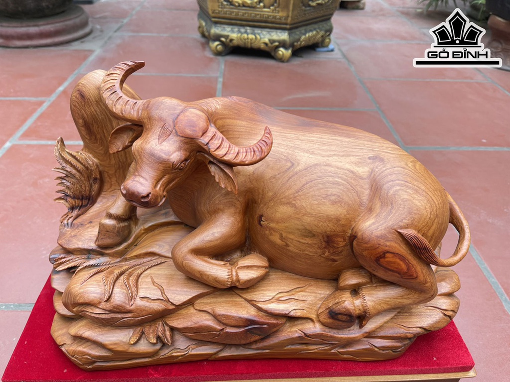 tuong-trau-nam-go-huong-cao-28-ngang-48-sau-22-cm-432245