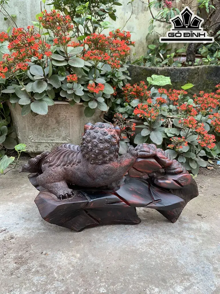 tuong-lan-su-go-trac-cao-26-ngang-44-sau-20-cm-432262