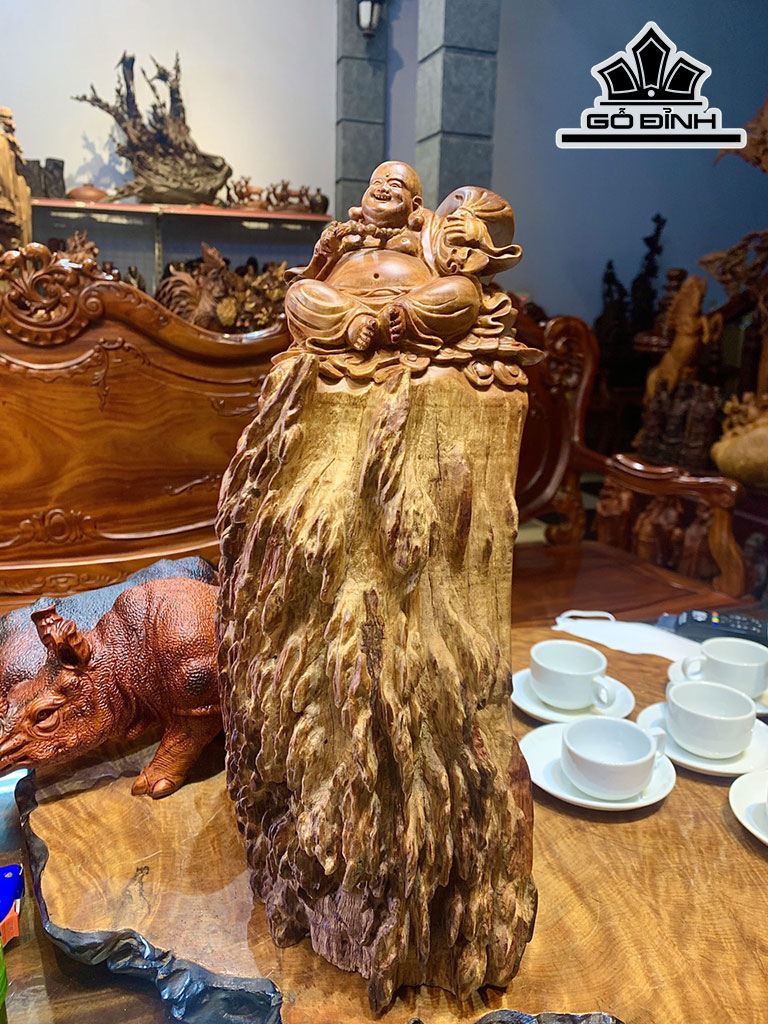 tuong-phat-di-lac-hoan-hy-go-lua-sun-huong-cao-40-ngang-18-sau-16-cm-432290