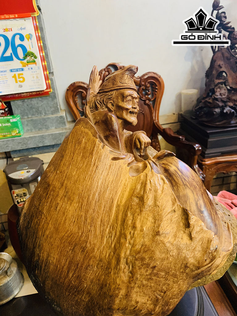 tuong-te-say-truyen-than-go-sun-huong-cao-52-ngang-36-sau-36-cm-432338