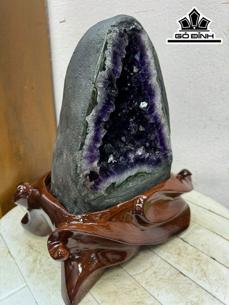 Hốc Đá Thạch Anh Tím Cao 29 Ngang 16 Sâu 15 (cm) 7,3kg