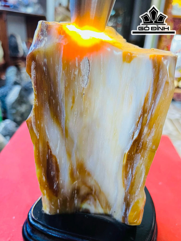 Tác Phẩm Gỗ Hóa Ngọc Cao 19 (cm) 1,3kg