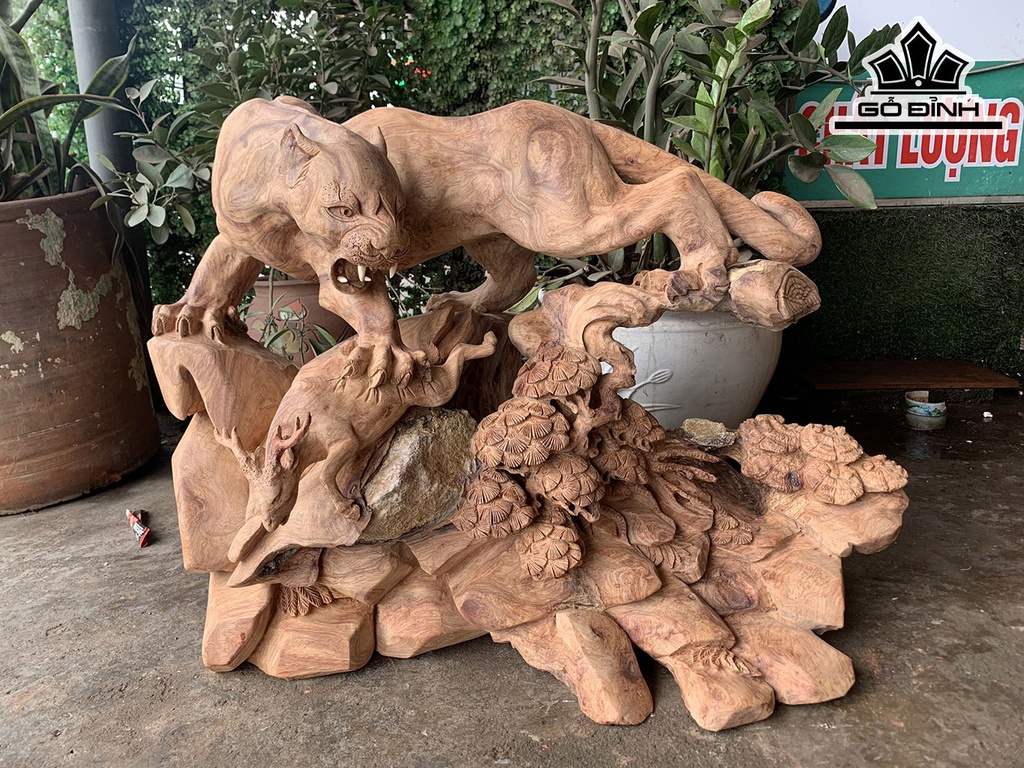 tuong-manh-chua-rung-xanh-go-huong-cao-54-ngang-70-sau-40-cm-433153