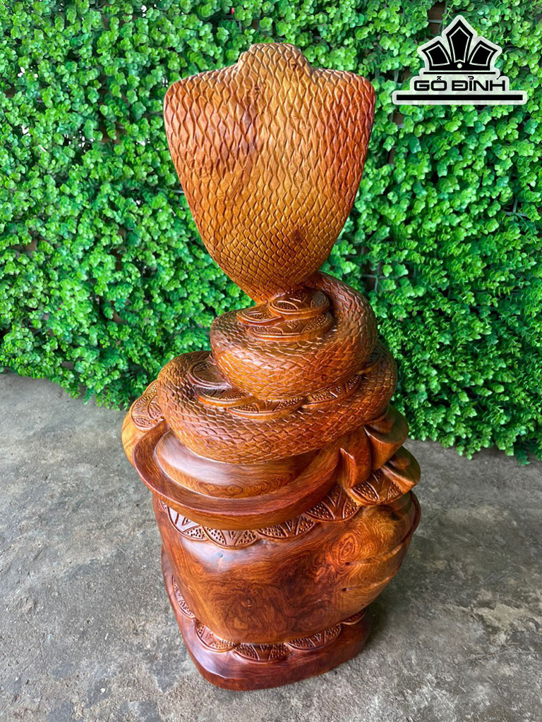 tuong-ran-phong-thuy-go-huong-cao-66-ngang-47-sau-25-cm-433207