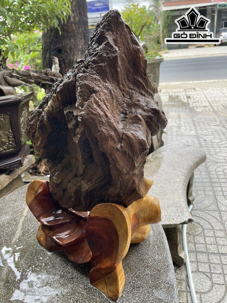 Tác Phẩm Gỗ Hóa Thạch Cao 52 (cm) 22kg