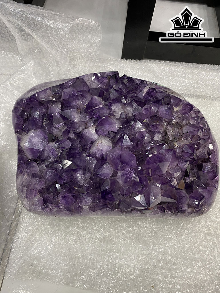 Mần Tinh Thể Đá Thạch Anh Tím Brazil Cao 38 Ngang 28 Sâu 16 (cm) 18,3kg