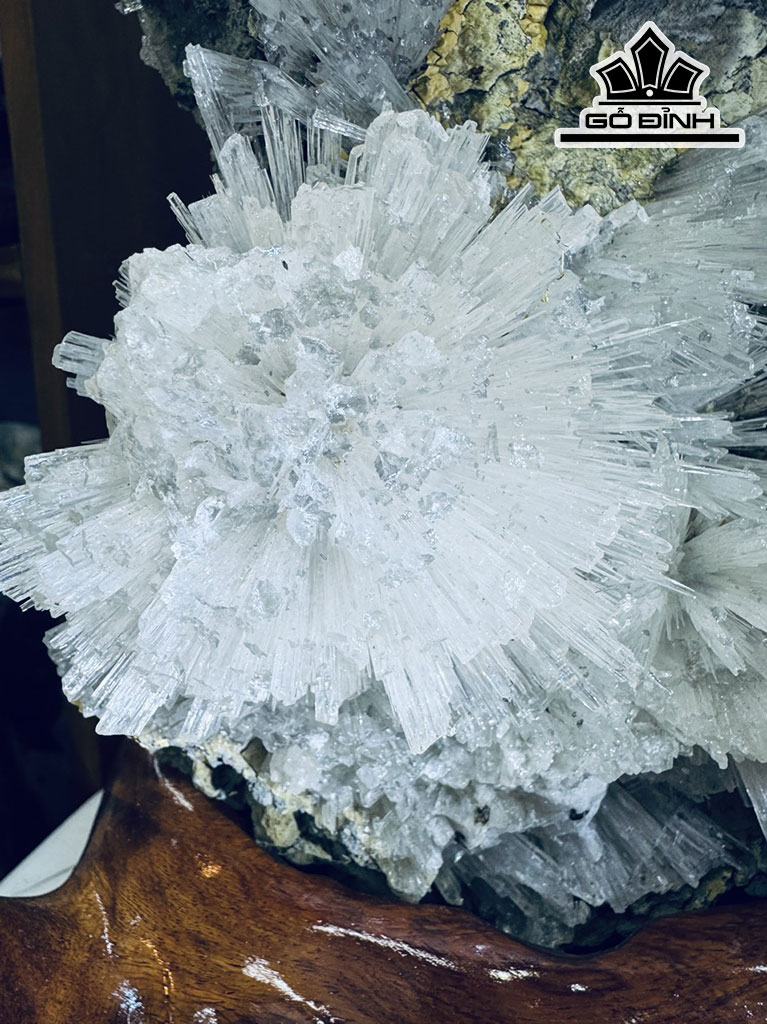 Bông Hoa Ưu Đàm Đá Trầm Tích Cao 35 Ngang 20 (cm) 10kg