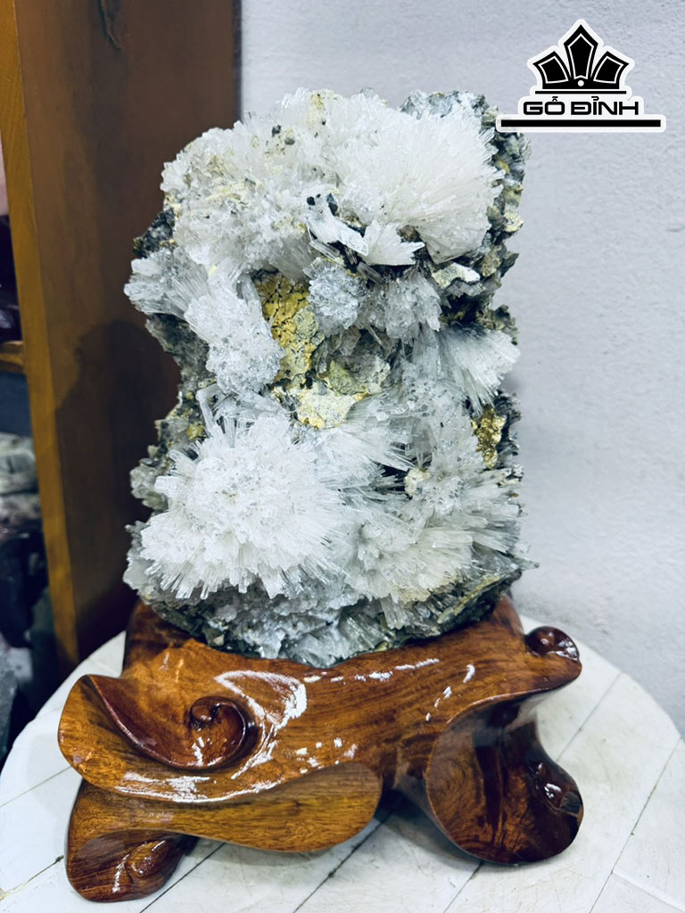 Bông Hoa Ưu Đàm Đá Trầm Tích Cao 35 Ngang 20 (cm) 10kg