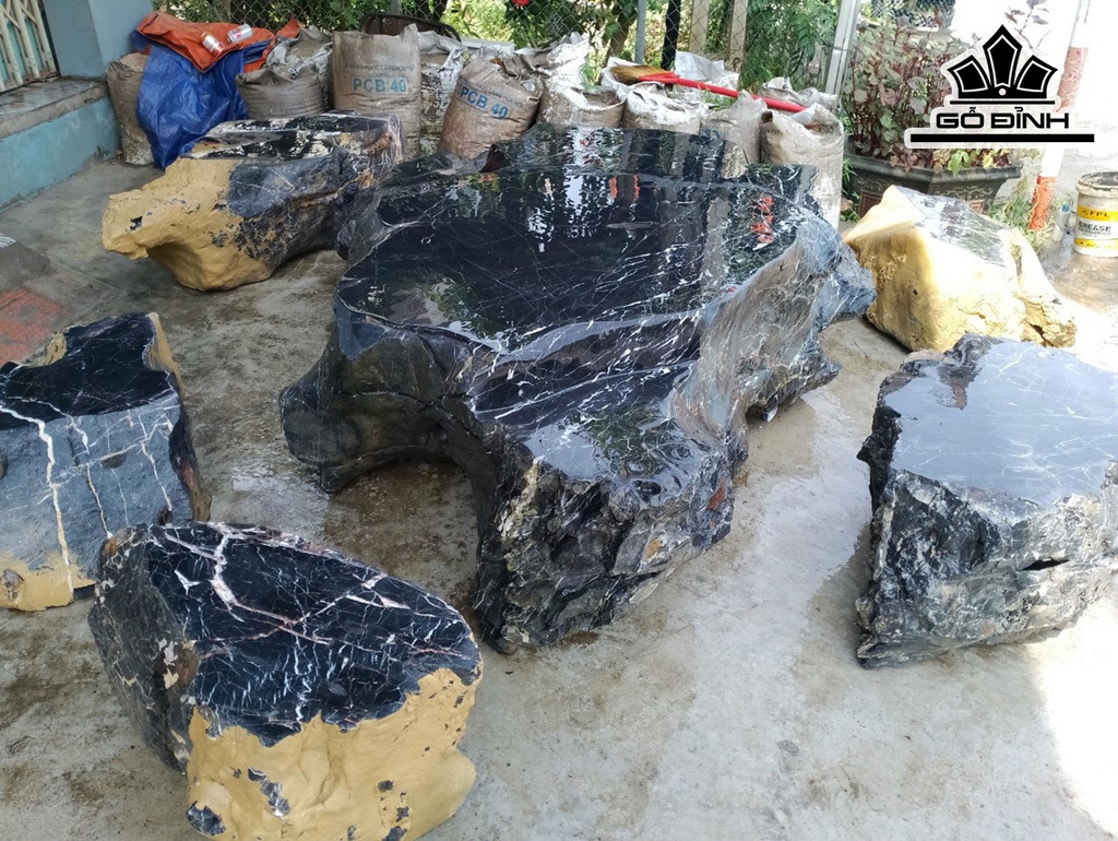 Bộ Bàn 5 Đôn Đá Tuyết Sơn Mồ Côi Cao 102 Ngang 120 Sâu 60 (cm) 5000kg