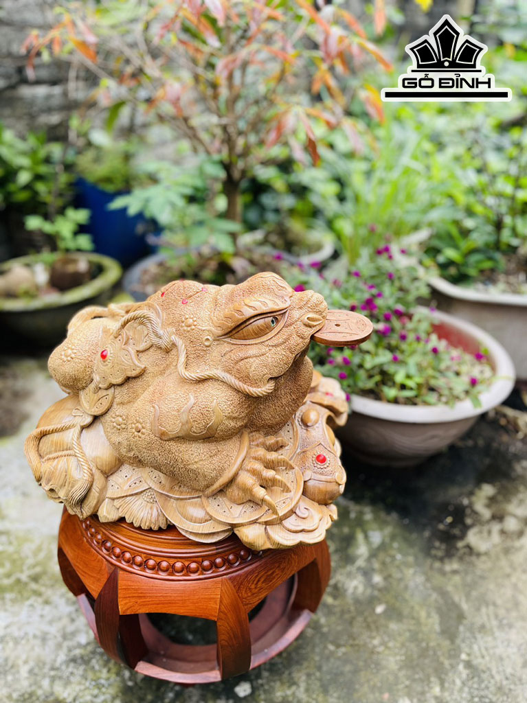 tuong-thiem-thu-go-ngoc-am-cao-26-ngang-35-sau-40-cm-435140