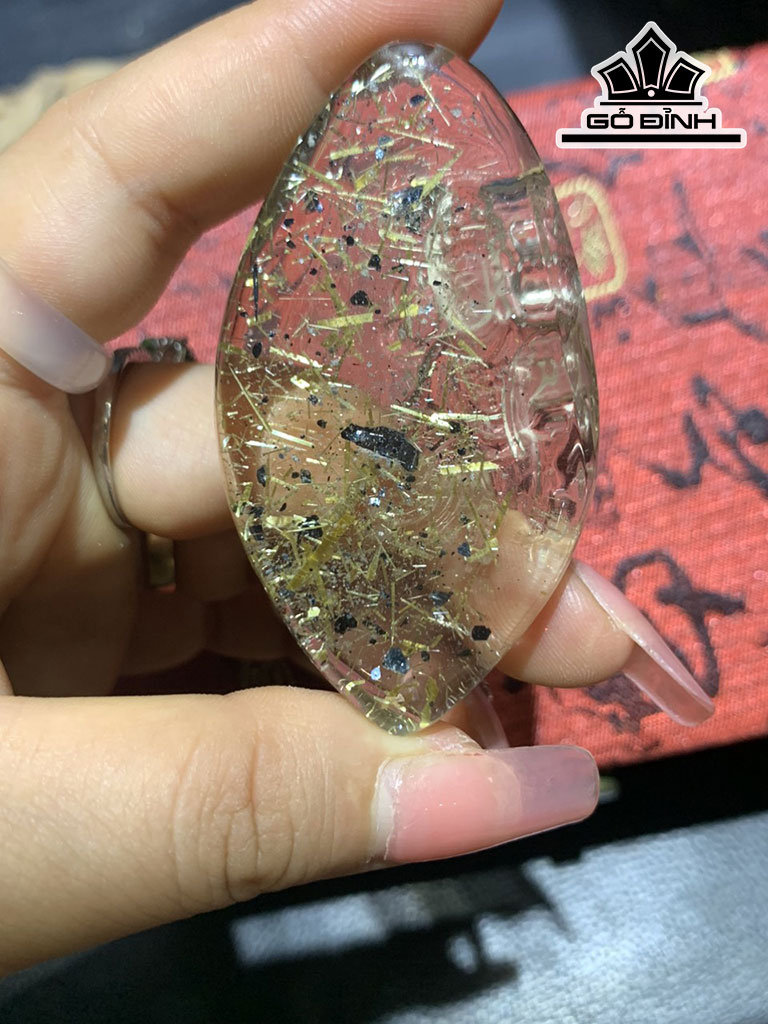 Mặt Dây Chuyền Đá Thạch Anh Tóc Vàng Cao 63,3 ngang 36,4 Sâu 12 (mm)