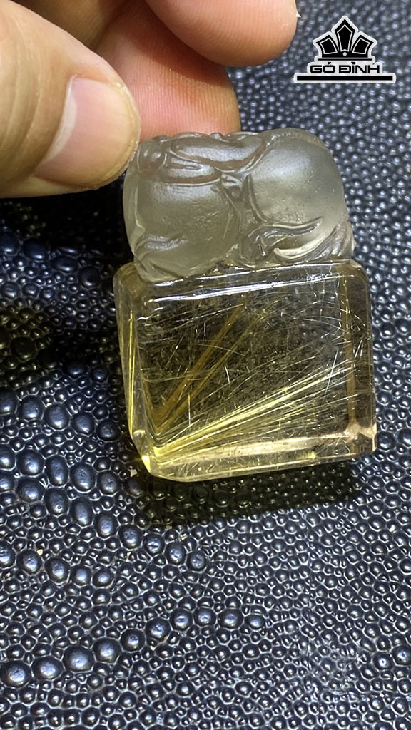 Ấn Tỳ Hưu Đá Thạch Anh Tóc Vàng Cao 42,6 Ngang 30 Sâu 18 (mm) 51,6g