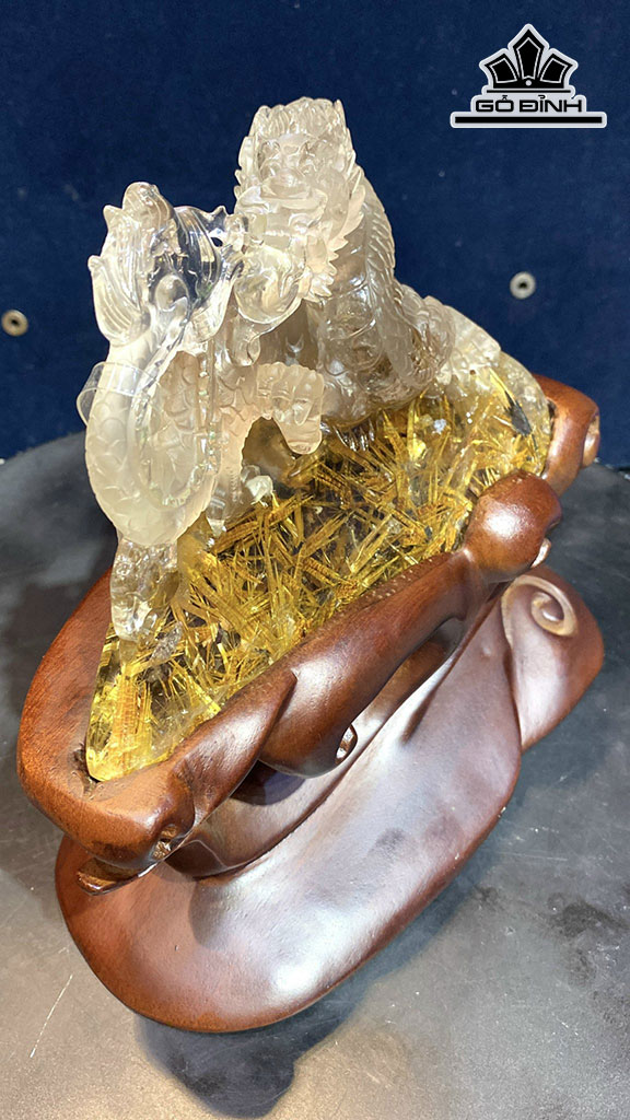 Rồng Hoa Thị Đá Thạch Anh Tóc Vàng Cao 15,6 Ngang 10,2 Sâu 8,5 (cm) 0,7kg