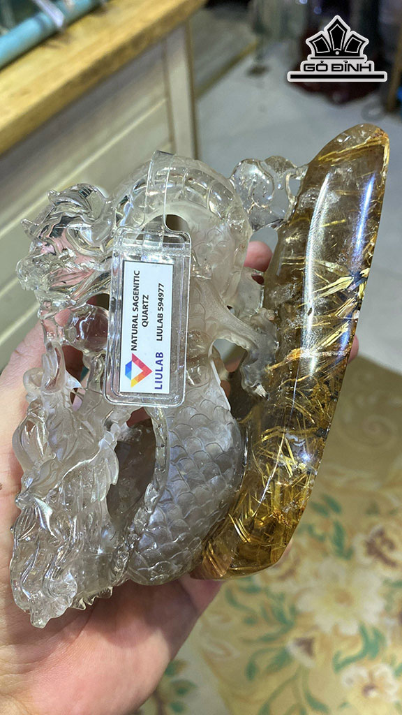 Rồng Hoa Thị Đá Thạch Anh Tóc Vàng Cao 15,6 Ngang 10,2 Sâu 8,5 (cm) 0,7kg